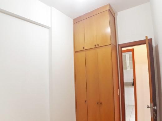 Apartamento, Funcionários, 2 Quartos, 2 Vagas
