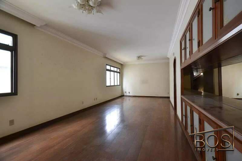 Apartamento, Funcionários, 4 Quartos, 3 Vagas, 2 Suítes