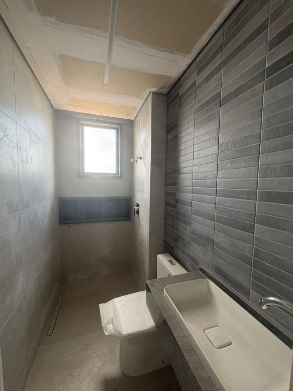 Cobertura, Barreiro, 4 Quartos, 4 Vagas, 2 Suítes