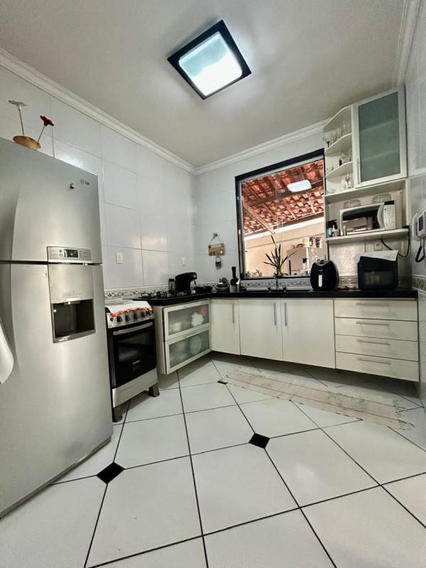 Casa, Paquetá, 4 Quartos, 3 Vagas, 1 Suíte