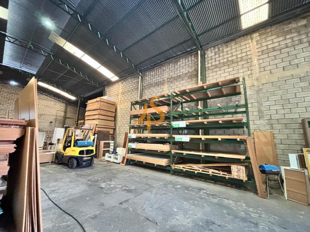 Galpão, Liberdade, 0 Quarto, 0 Vaga