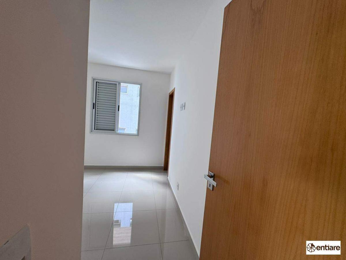 Cobertura, Vila Paris, 2 Quartos, 3 Vagas