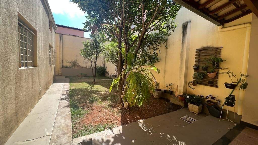 Casa, Santa Amélia, 3 Quartos, 2 Vagas, 2 Suítes