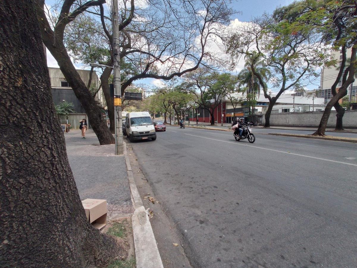 Sala, Centro, 0 Quarto, 1 Vaga