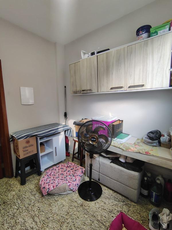 Apartamento, Barreiro, 4 Quartos, 2 Vagas, 1 Suíte