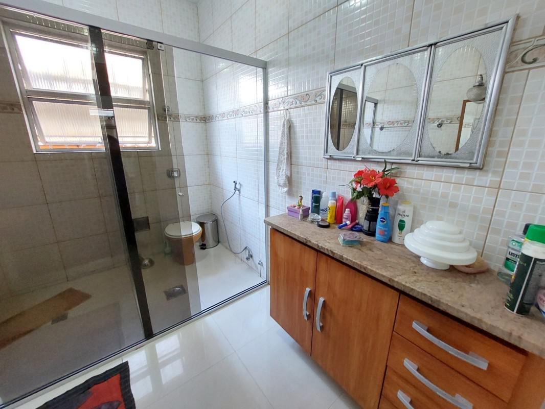 Casa, Serrano, 3 Quartos, 2 Vagas, 1 Suíte