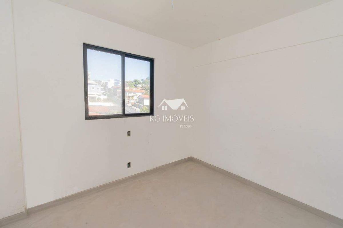 Apartamento, Barreiro, 3 Quartos, 2 Vagas, 1 Suíte