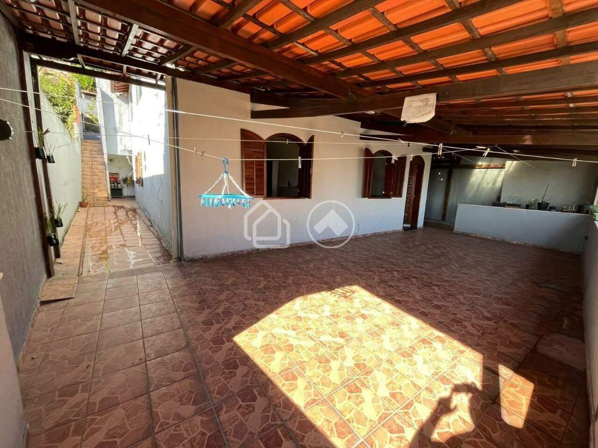 Casa, Estrela do Oriente, 3 Quartos, 2 Vagas, 1 Suíte