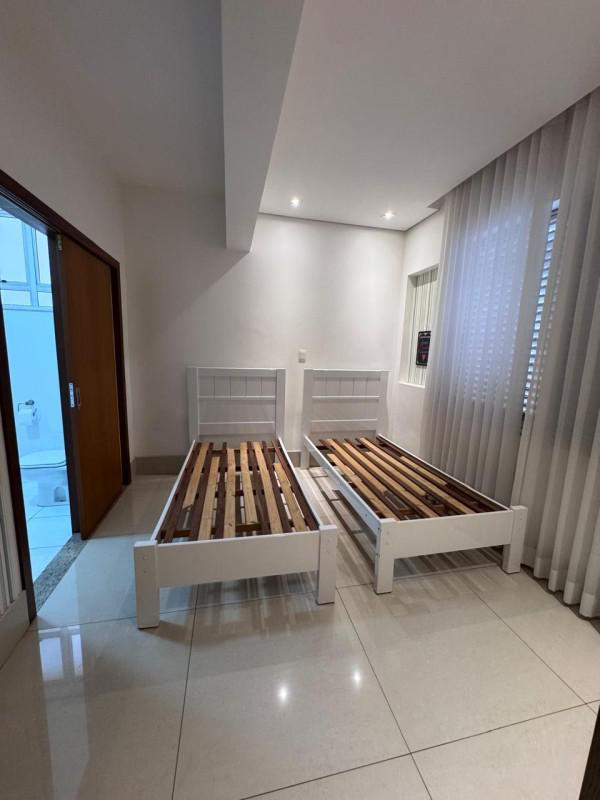 Casa, Fernão Dias, 5 Quartos, 4 Vagas, 5 Suítes