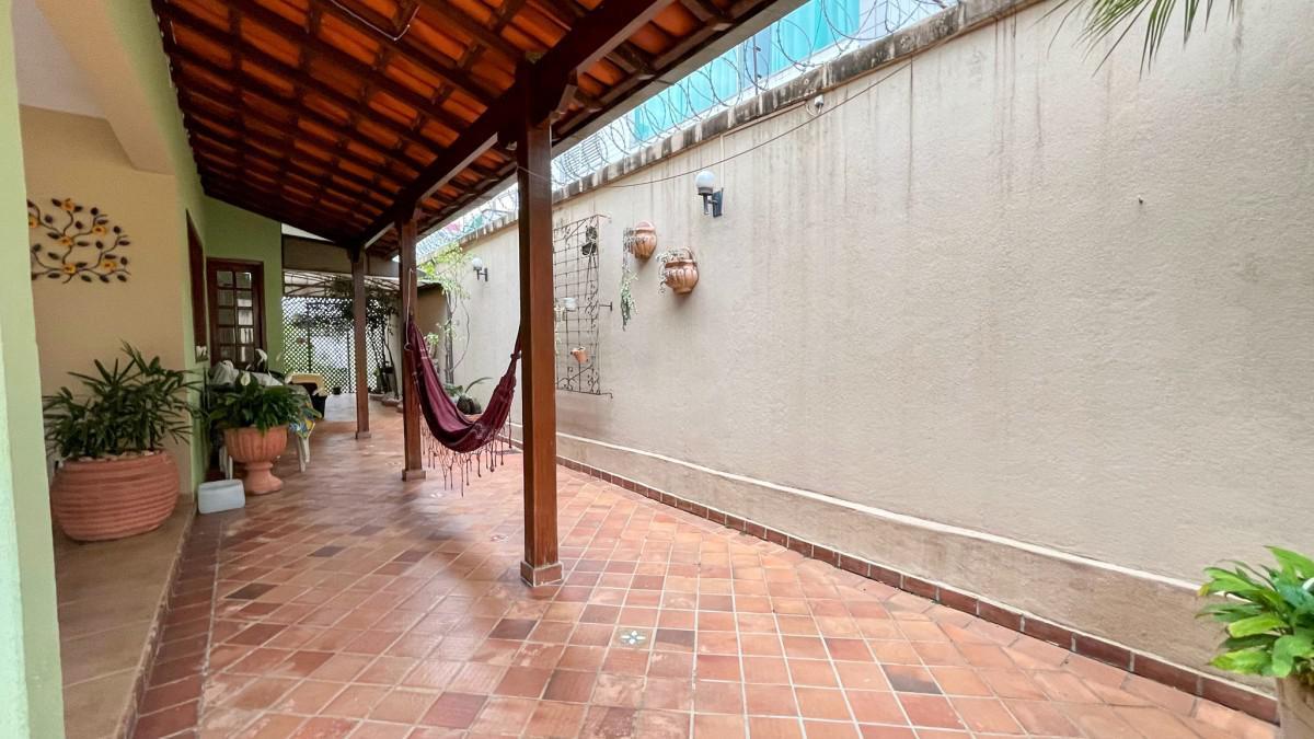 Casa, Palmares, 3 Quartos, 4 Vagas, 1 Suíte