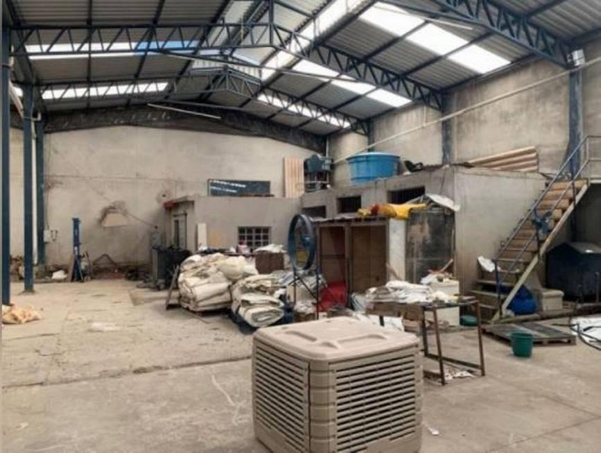 Galpão, Nova Cachoeirinha, 0 Quarto, 5 Vagas