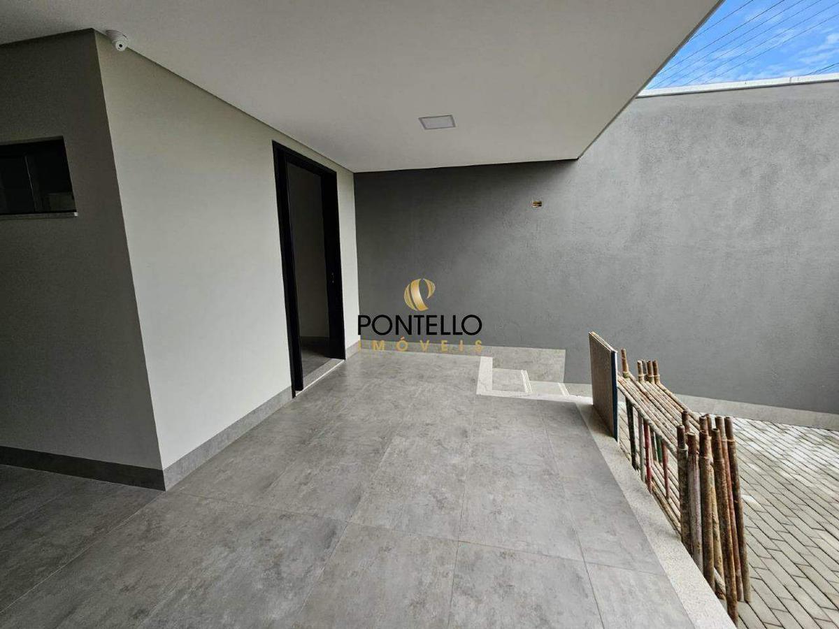 Casa, Santa Maria, 3 Quartos, 2 Vagas, 1 Suíte