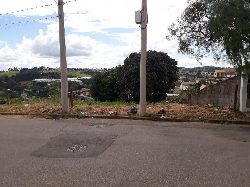 Lote, Vila Verde, 0 Quarto, 0 Vaga