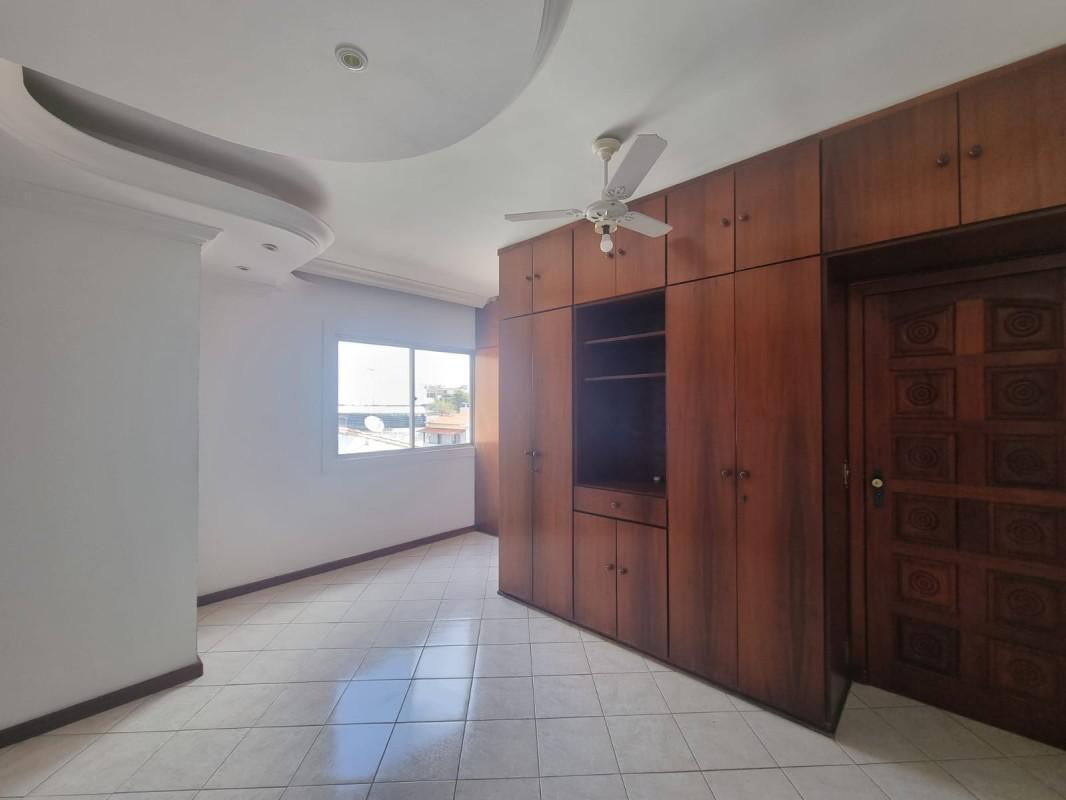 Cobertura, Jardim Riacho das Pedras, 4 Quartos, 2 Vagas, 1 Suíte