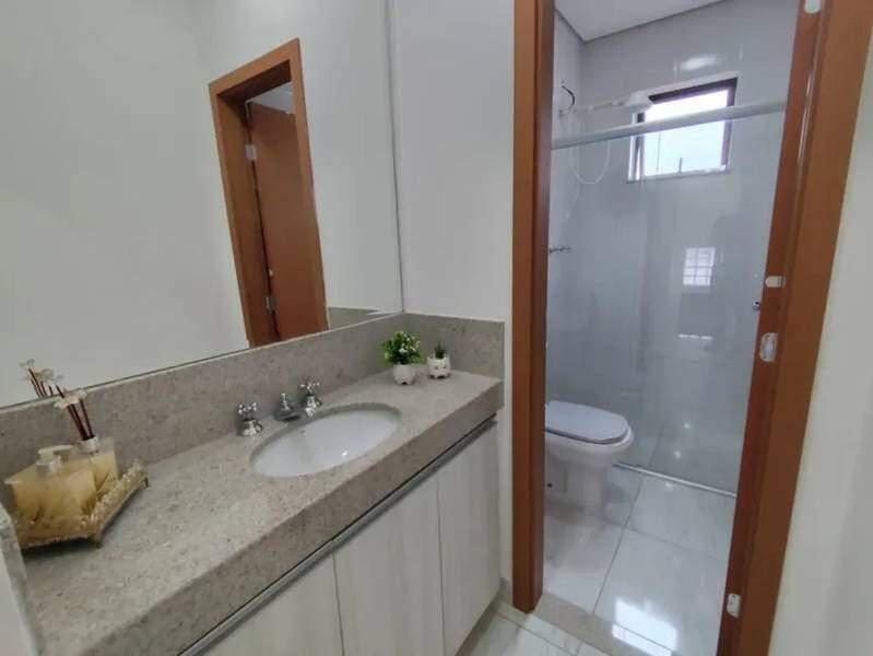 Casa, Trevo, 3 Quartos, 2 Vagas, 1 Suíte