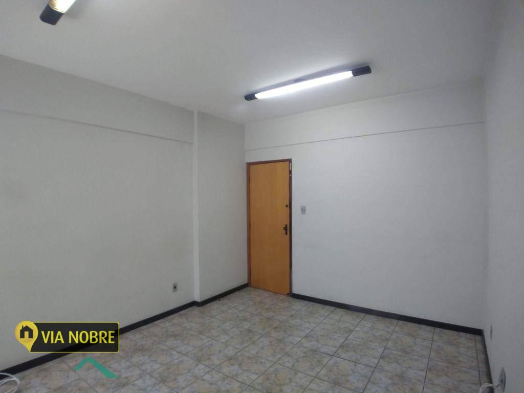 Sala, Estoril