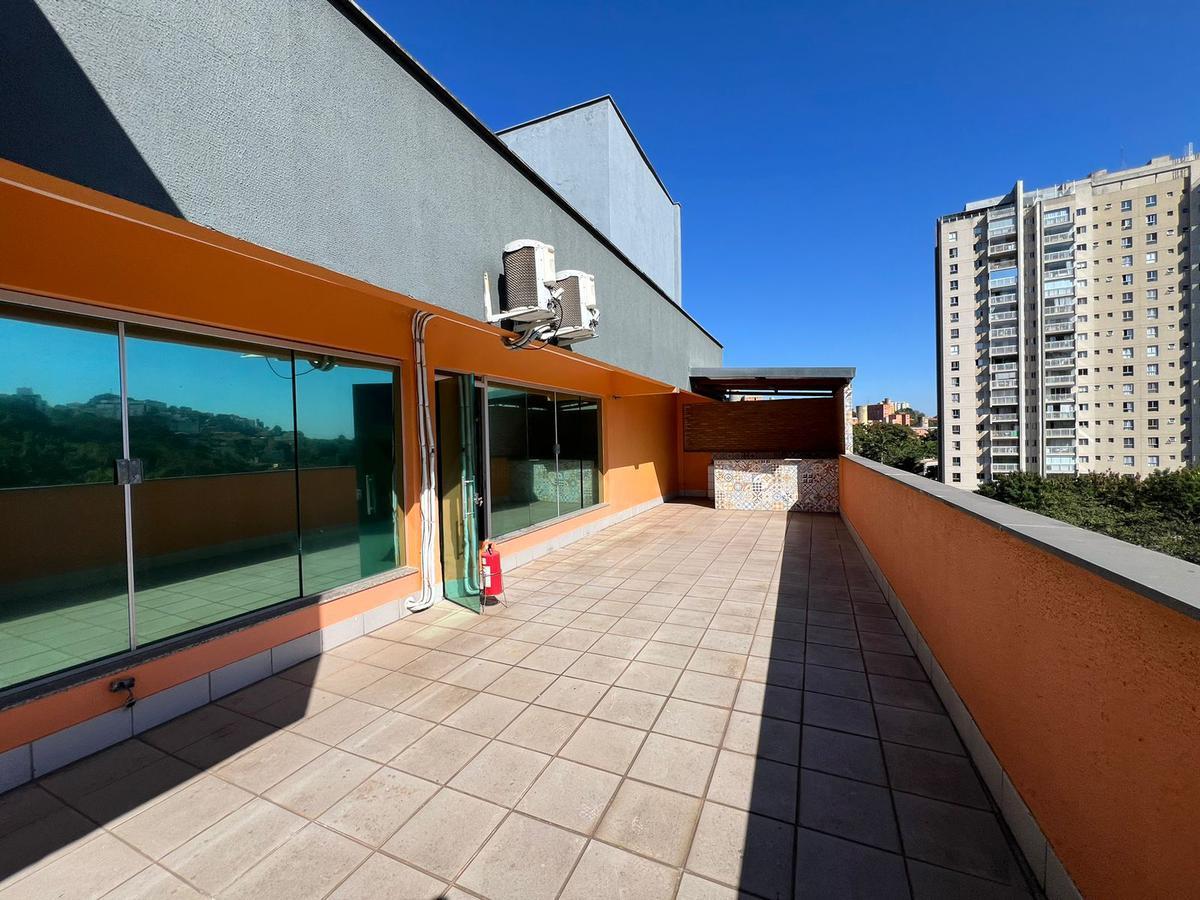Andar, Estoril, 0 Quarto, 17 Vagas