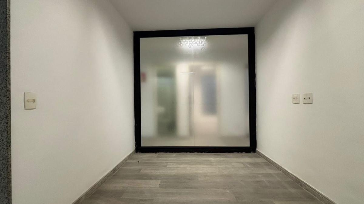 Casa Comercial, Floresta, 0 Quarto, 3 Vagas