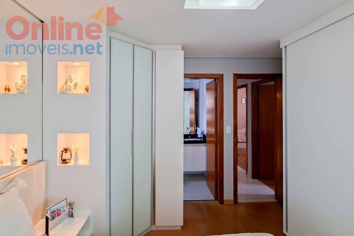 Apartamento, Sagrada Família, 3 Quartos, 0 Vaga, 2 Suítes