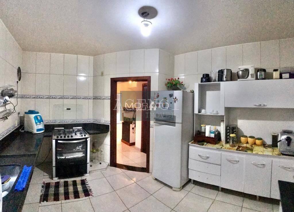 Casa, Cabral, 5 Quartos, 0 Vaga, 1 Suíte