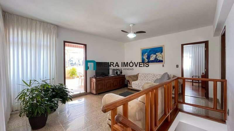 Cobertura, Buritis, 4 Quartos, 2 Vagas, 2 Suítes