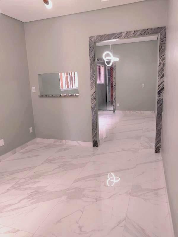 Casa, Capelinha, 1 Quarto, 2 Vagas, 1 Suíte