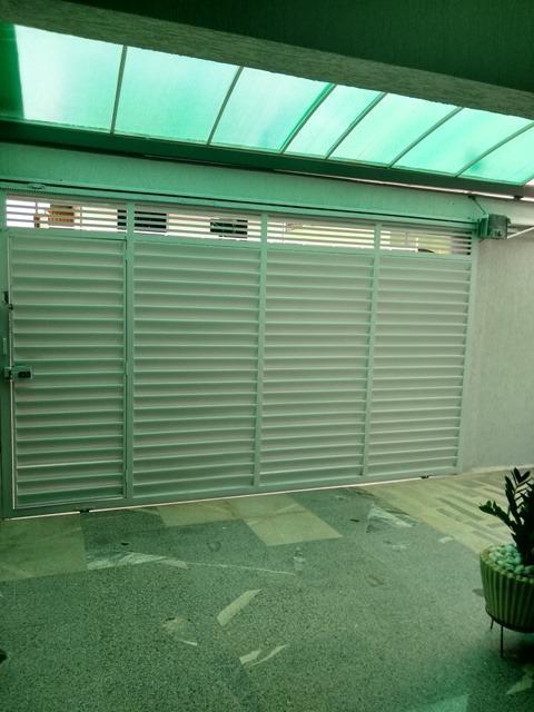 Casa, Europa, 4 Quartos, 3 Vagas, 1 Suíte