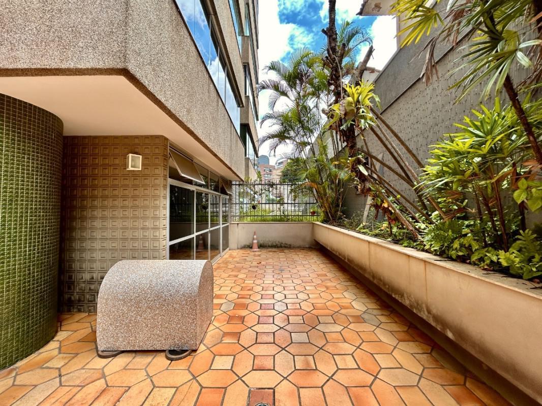 Apartamento, Serra, 4 Quartos, 0 Vaga, 2 Suítes