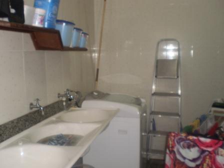 Casa, Santa Terezinha, 3 Quartos, 8 Vagas, 1 Suíte