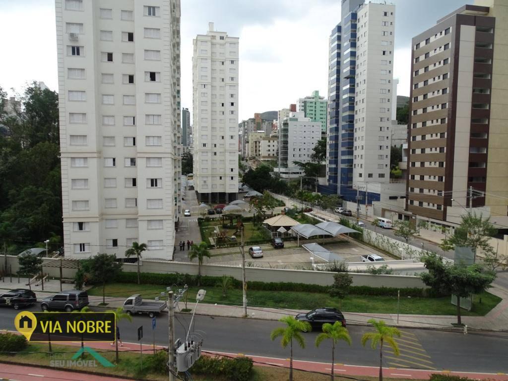 Loja, Buritis, 36 Vagas