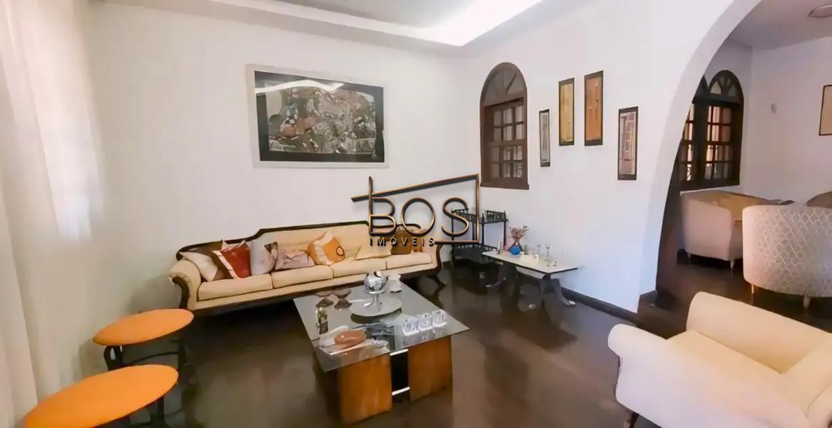 Casa, Colégio Batista, 4 Quartos, 4 Vagas, 1 Suíte