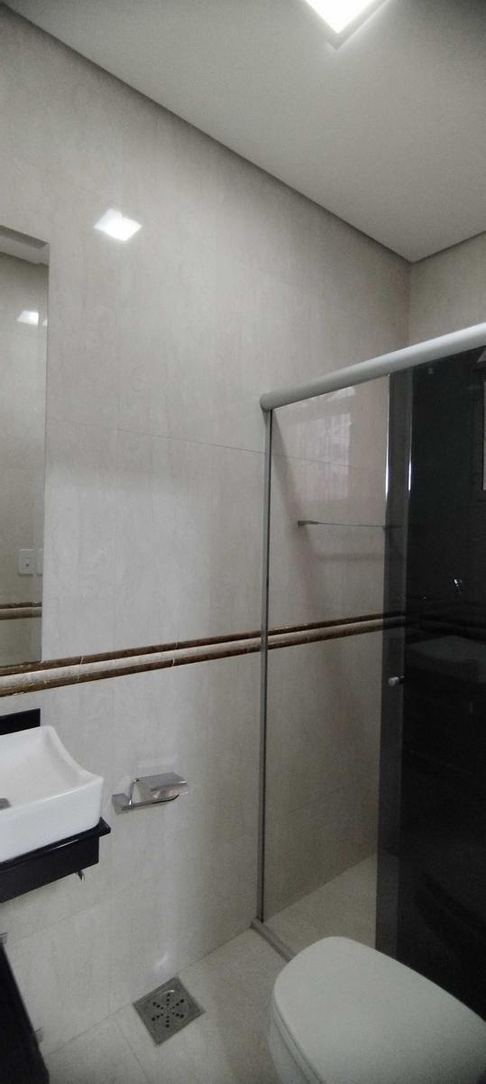 Casa, Arvoredo, 3 Quartos, 4 Vagas, 2 Suítes