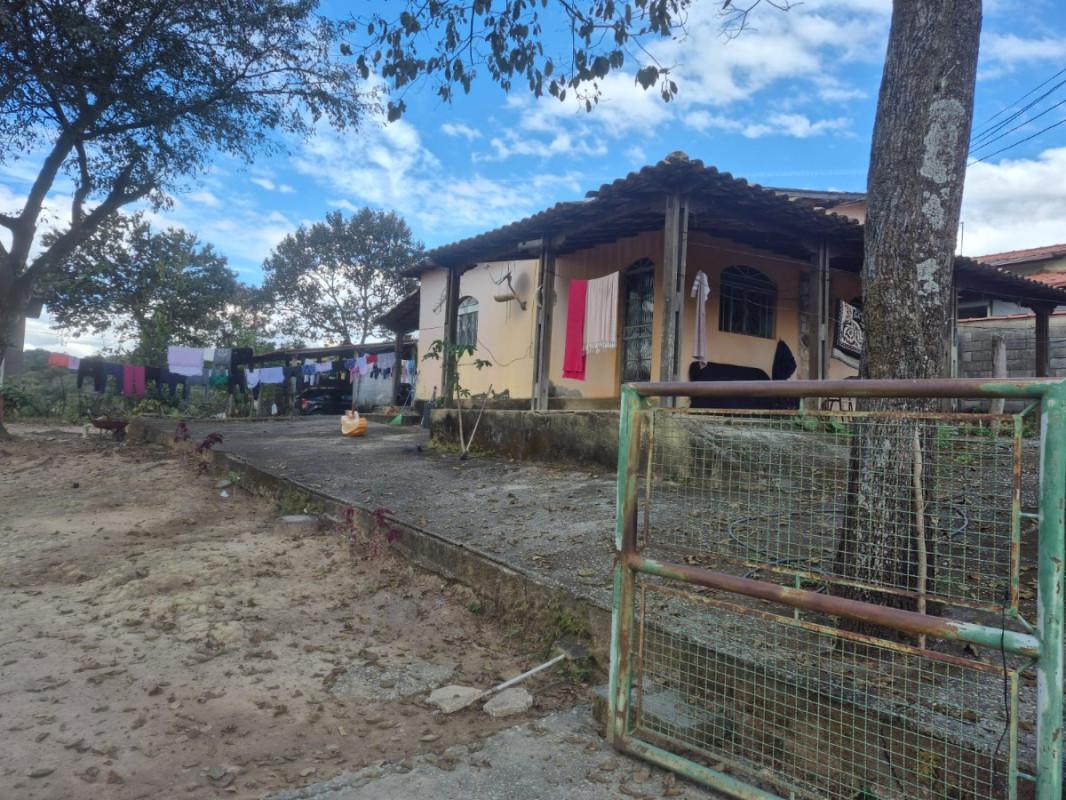 Fazenda, Vianópolis, 4 Quartos, 10 Vagas, 3 Suítes