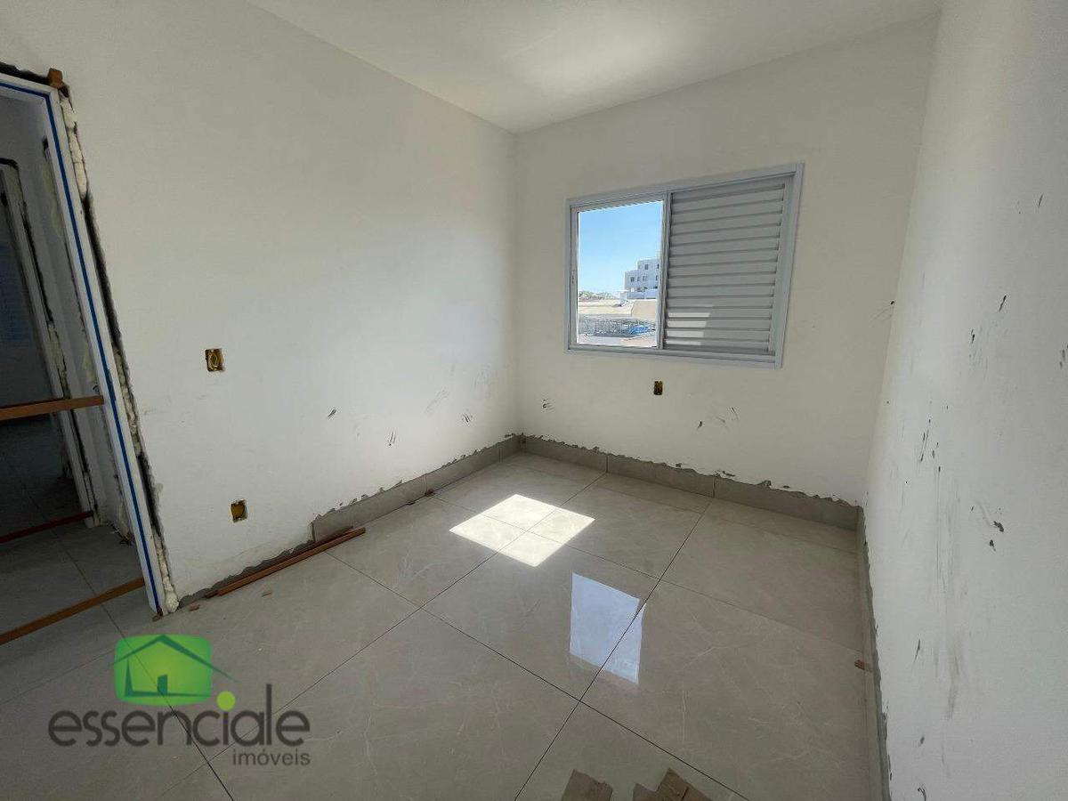 Apartamento, Centro, 2 Quartos, 2 Vagas, 1 Suíte