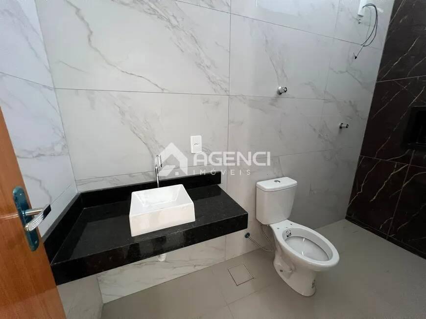 Casa, Vale das Orquídeas, 3 Quartos, 0 Vaga, 1 Suíte