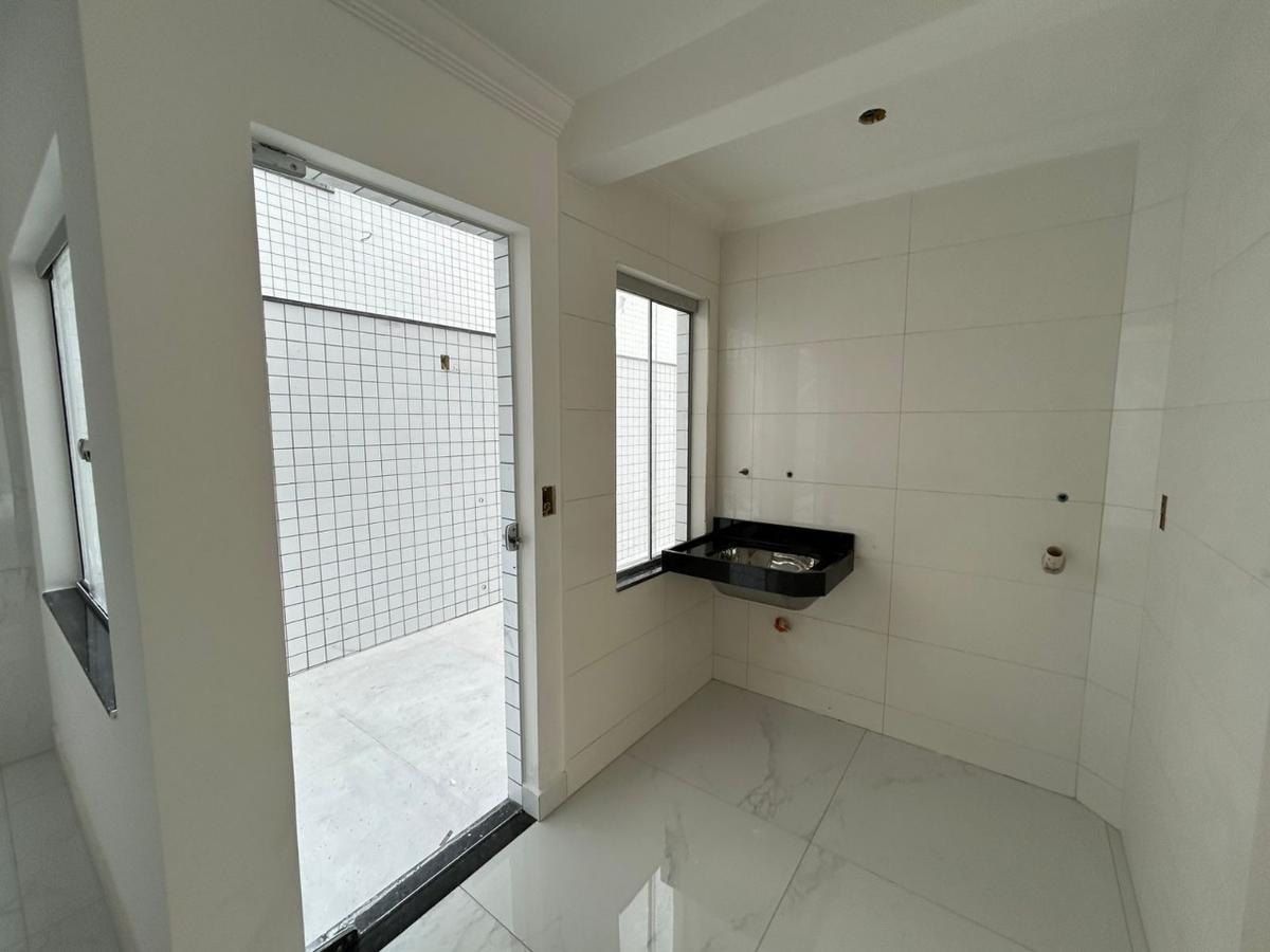 Apartamento, Santa Cruz Industrial, 3 Quartos, 2 Vagas, 1 Suíte