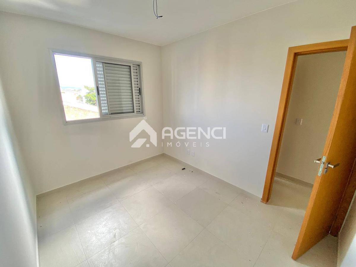 Apartamento, Cabral, 3 Quartos, 0 Vaga, 1 Suíte