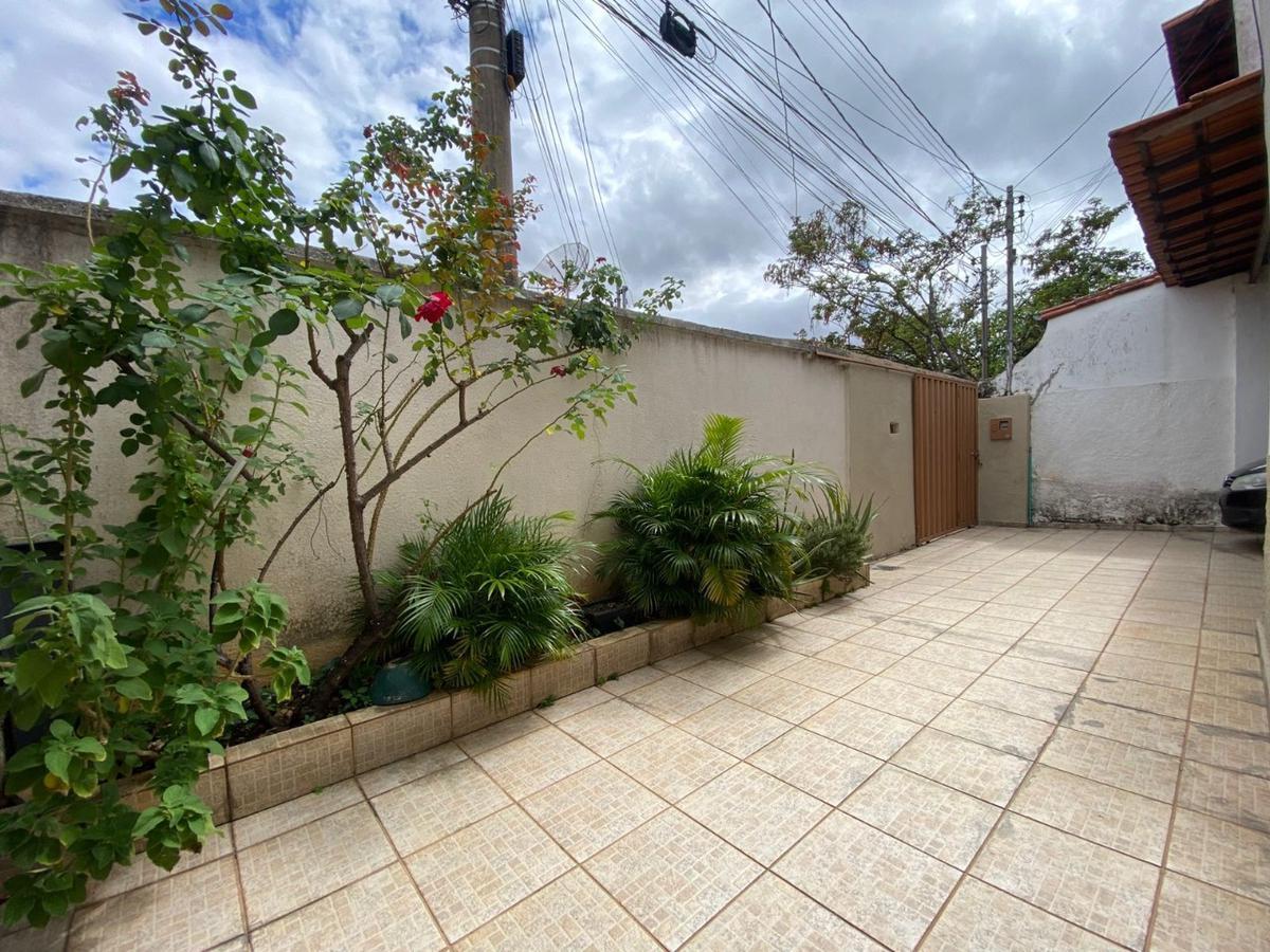 Casa, Itatiaia, 3 Quartos, 4 Vagas, 1 Suíte