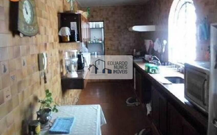 Casa, Santa Lúcia, 6 Quartos, 12 Vagas, 2 Suítes