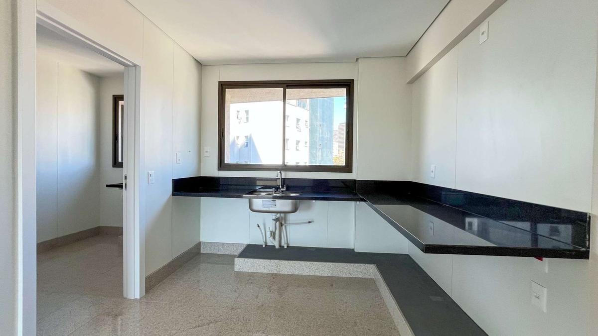 Apartamento, Serra, 4 Quartos, 3 Vagas, 4 Suítes