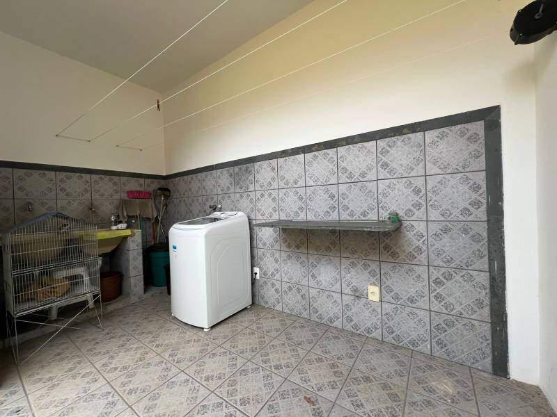 Casa, Planalto, 6 Quartos, 6 Vagas, 2 Suítes