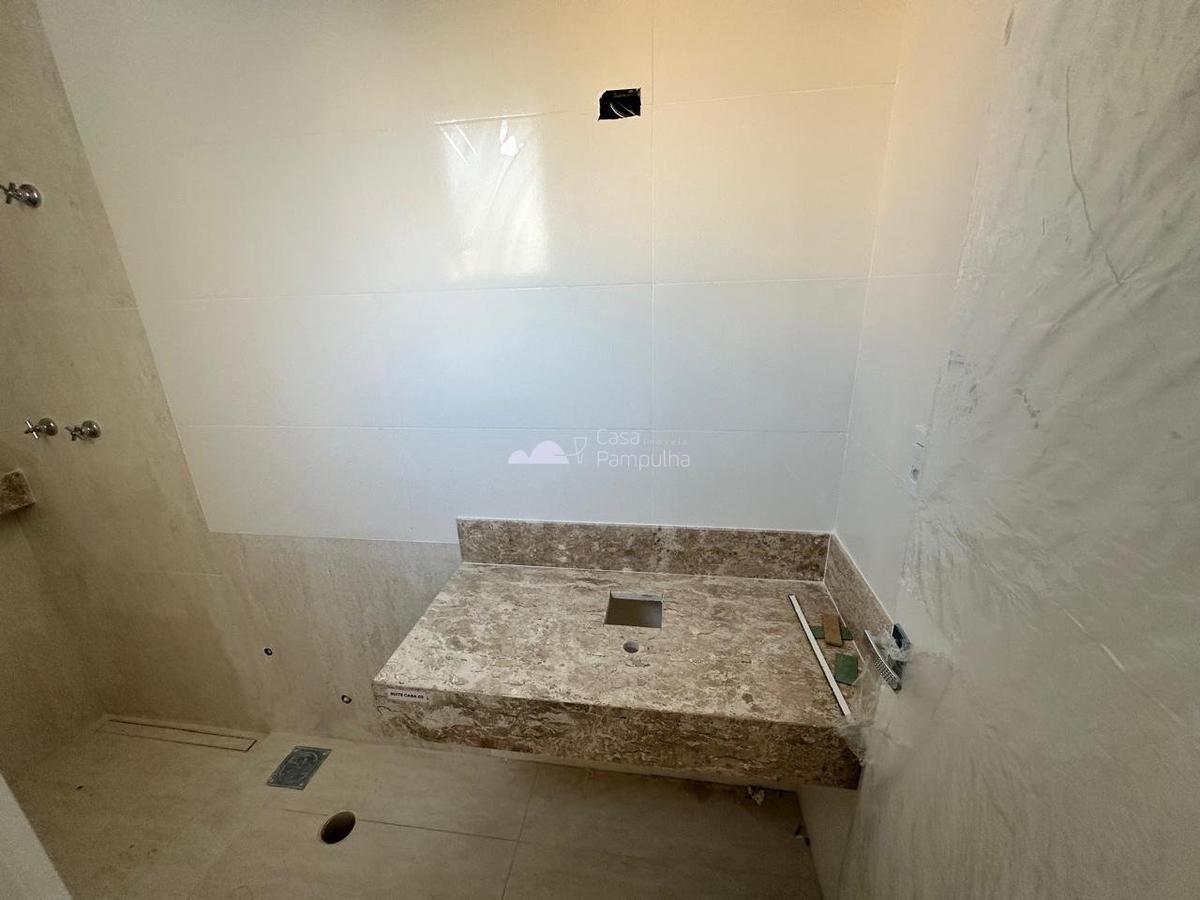 Casa, Itapoã, 3 Quartos, 2 Vagas, 1 Suíte
