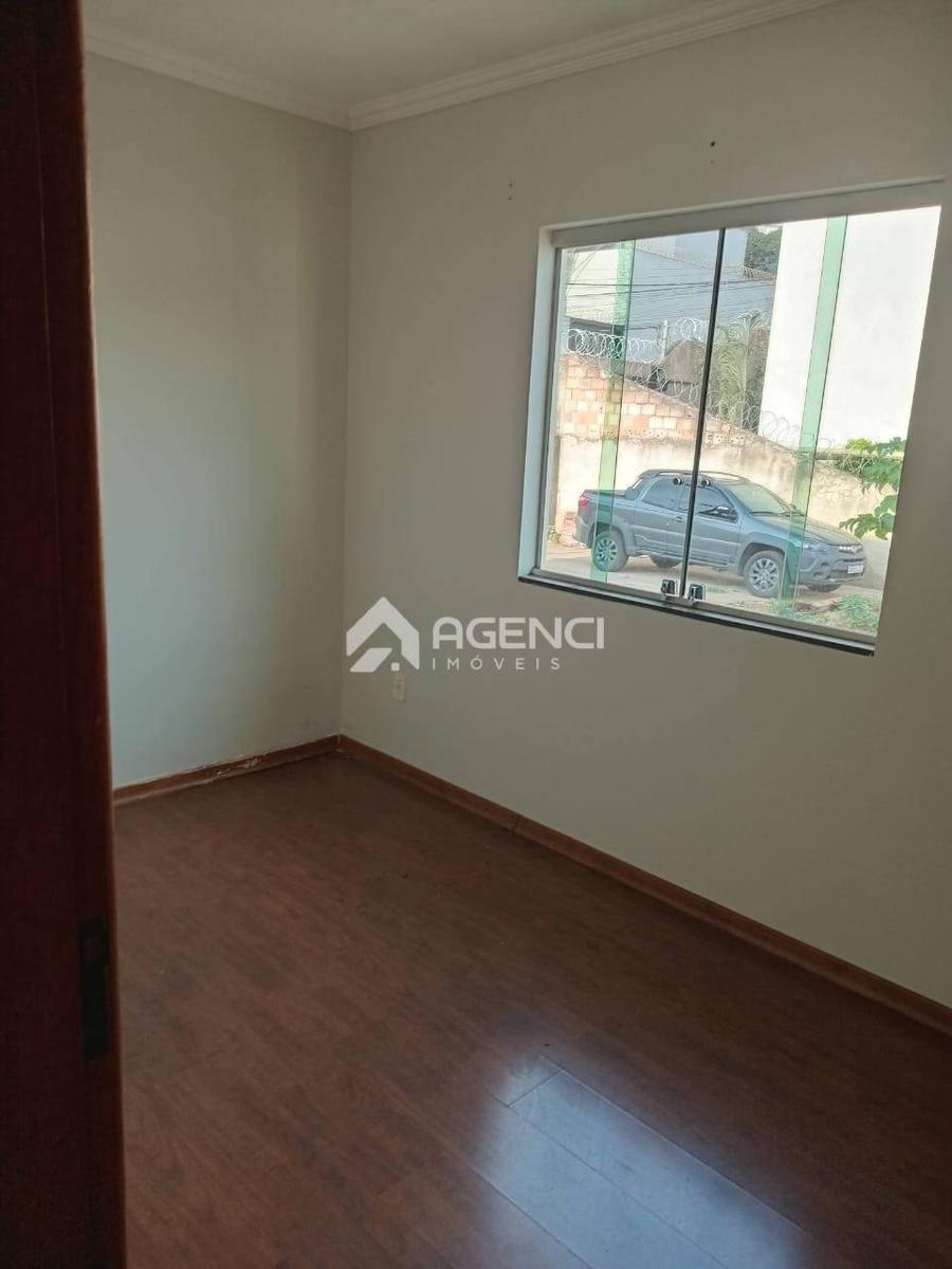 Casa, Cabral, 3 Quartos, 0 Vaga, 0 Suíte