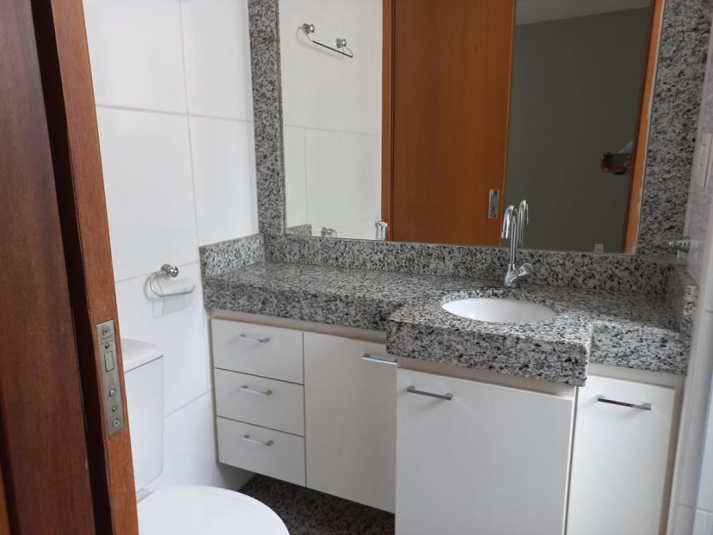 Apartamento, Funcionários, 2 Quartos, 2 Vagas, 1 Suíte