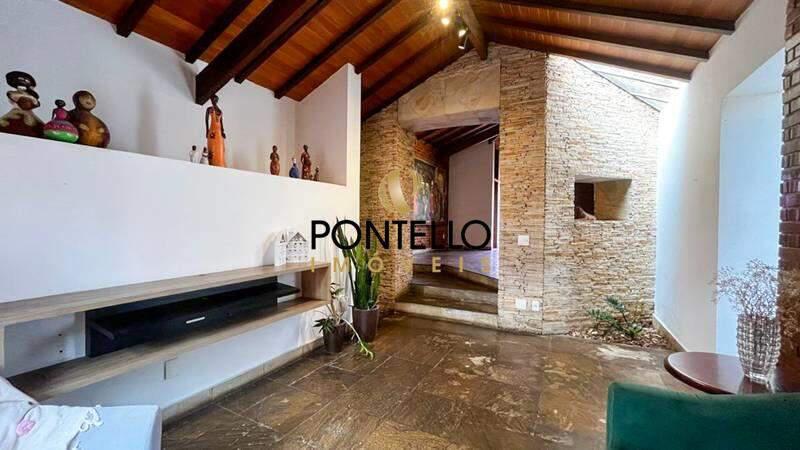 Casa, São Luiz (pampulha), 5 Quartos, 11 Vagas, 4 Suítes
