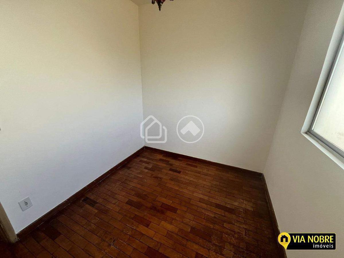 Apartamento, Estoril, 3 Quartos, 1 Vaga