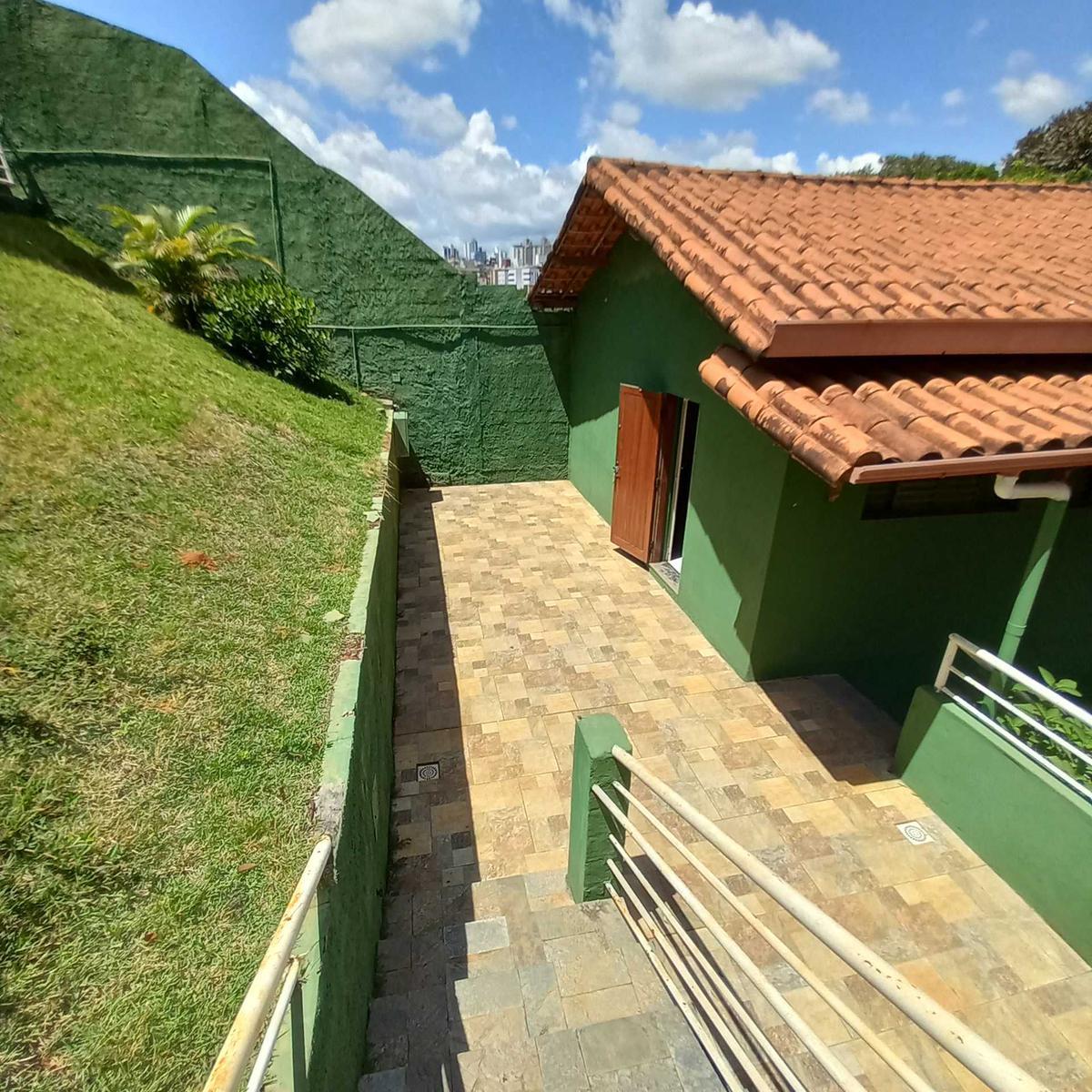 Casa, Santa Terezinha, 3 Quartos, 2 Vagas, 1 Suíte