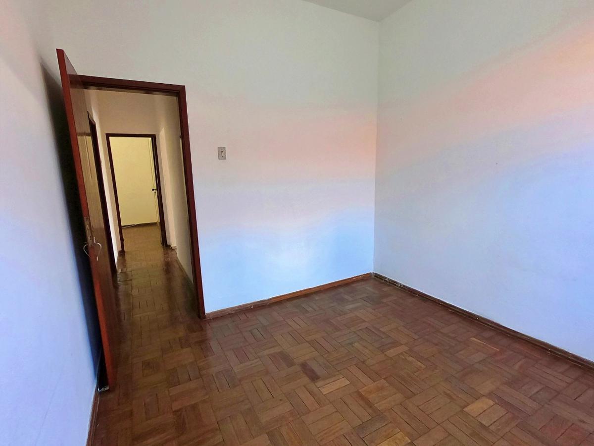 Casa, Caiçaras, 4 Quartos, 2 Vagas, 1 Suíte