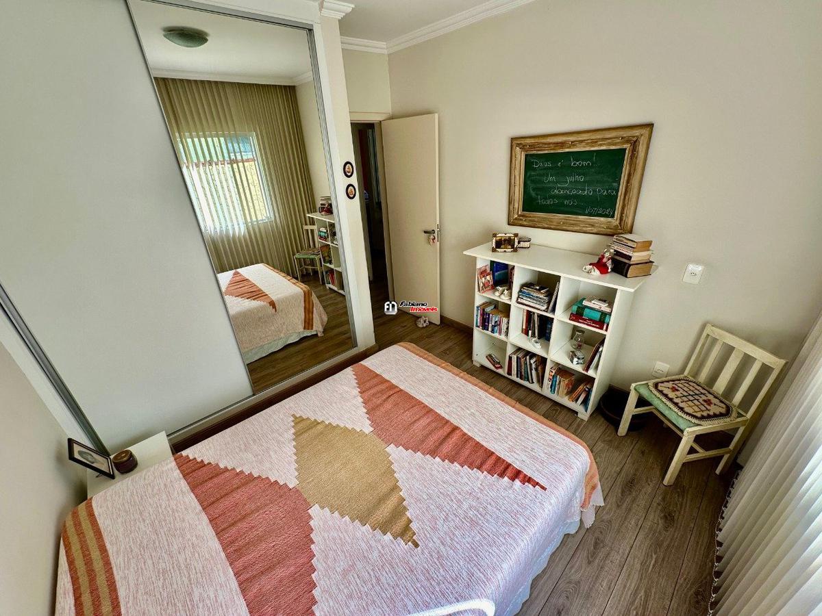 Casa, Itapoã, 4 Quartos, 4 Vagas, 2 Suítes