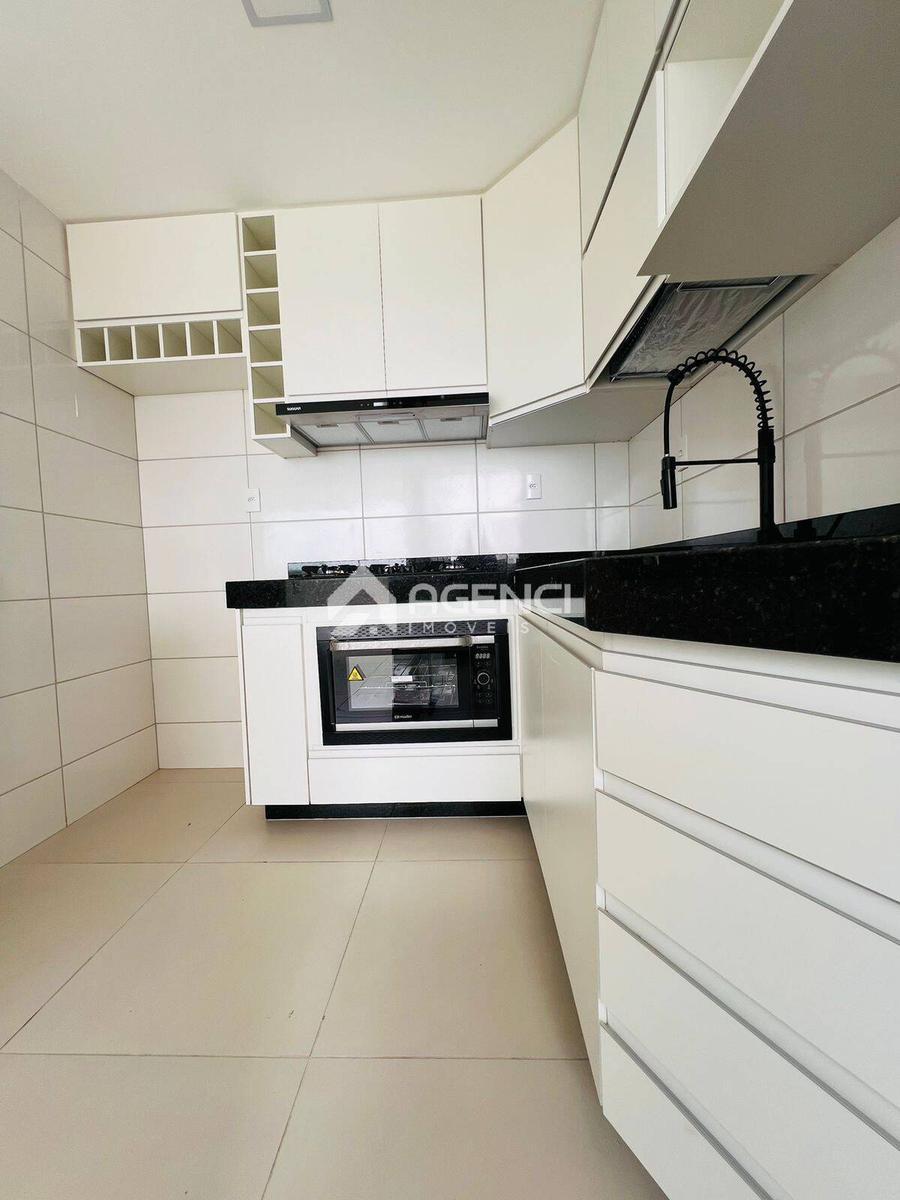Apartamento, Cabral, 2 Quartos, 0 Vaga, 1 Suíte